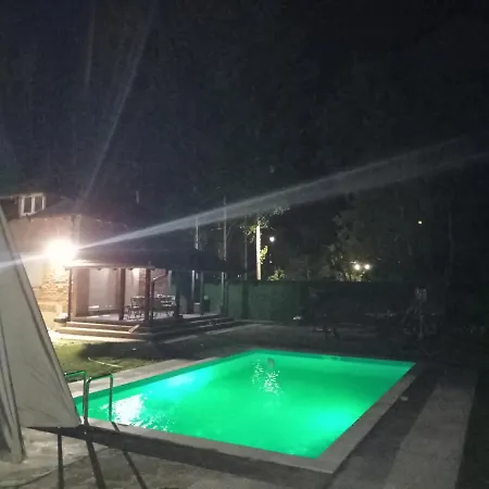 Vikendica Na Drini Holiday home Loznica