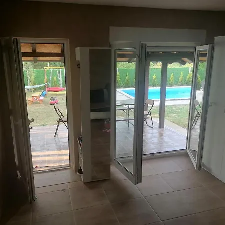 Vikendica Na Drini Holiday home *
