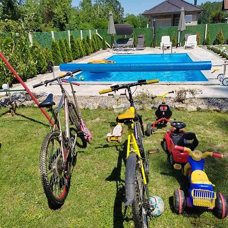 Vikendica Na Drini Loznica